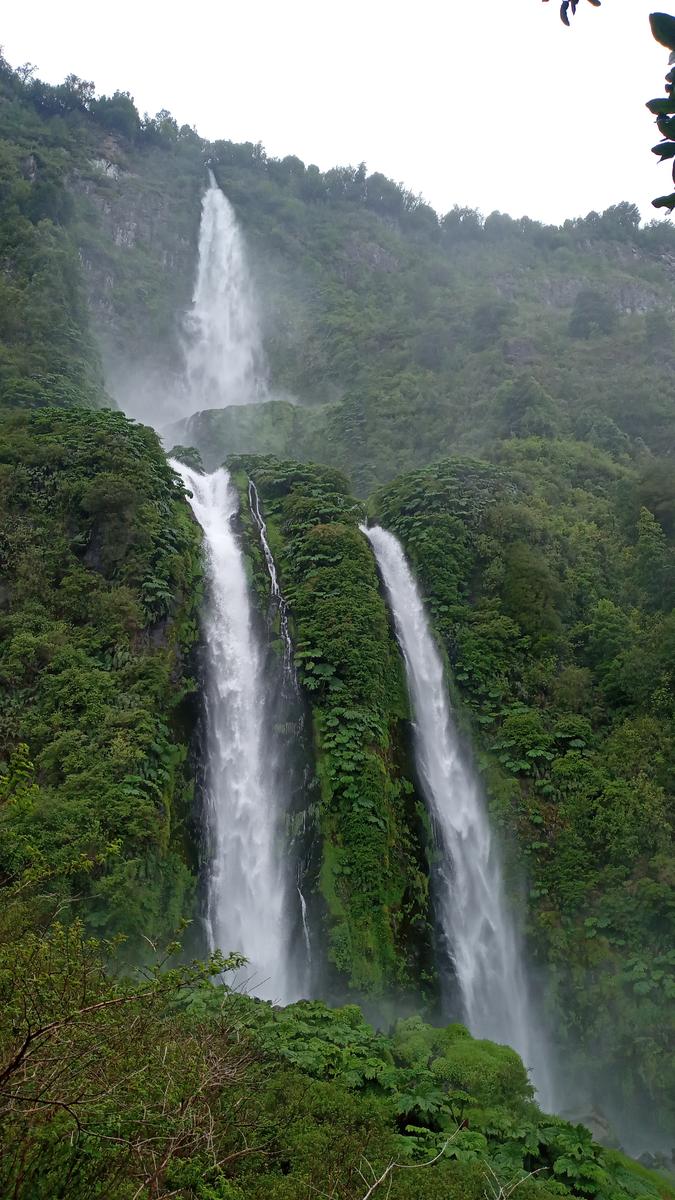 Salto El Calzoncillo, cascada de la zona